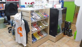 Изготовление торговой мебели