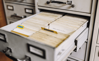 Особенности и виды картотечных шкафов