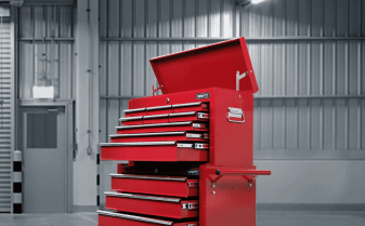 Инструментальные тележки: для чего они нужны и как выбрать