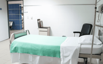 Медицинская мебель на заказ: преимущества