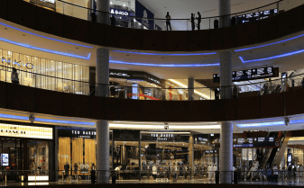 Как выбрать мебель для торгового центра